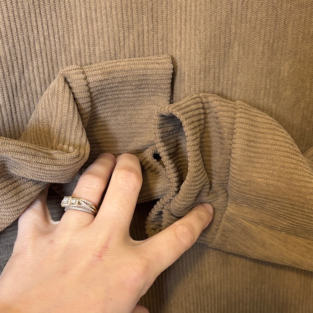 Members Only dark Tan Ribbed Hoodie - Picture 4 of 7